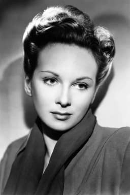 Joan Greenwood headshot