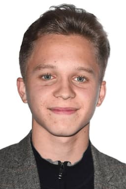 Daniel Huttlestone headshot