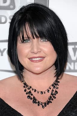 Tina Yothers headshot