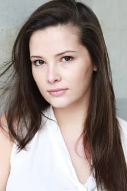Sophie Stevens headshot