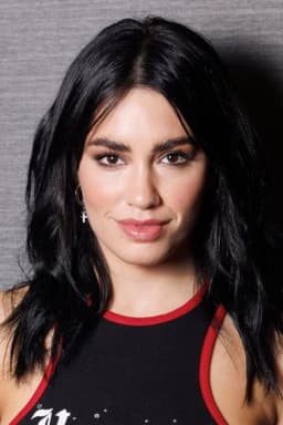 Lali Espósito headshot