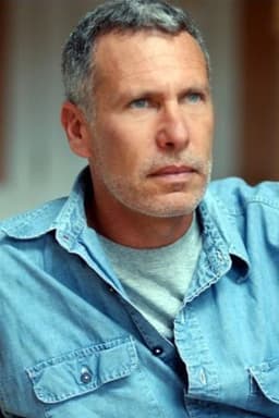 Steven Schachter headshot