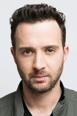 Eddie Kaye Thomas headshot