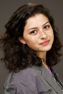 Alia Shawkat headshot