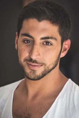 Pau Poch headshot