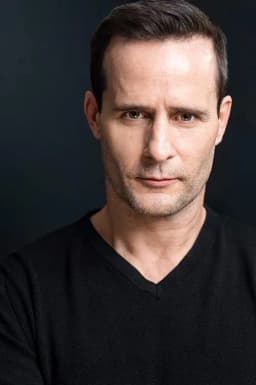 Phillip Mitchell headshot