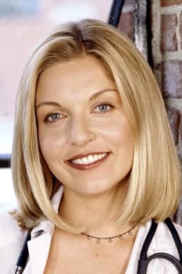 Sheryl Lee headshot