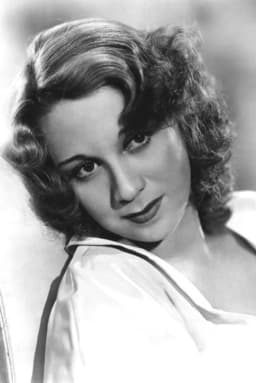 Gloria Blondell headshot