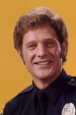 Sam Melville headshot