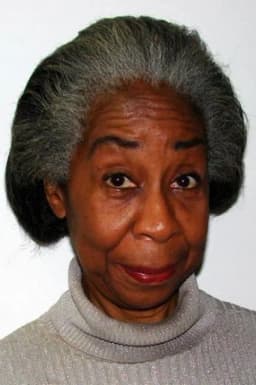 Catherine Peppers headshot