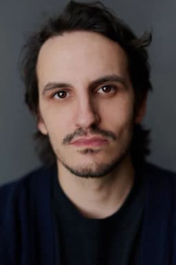 Phoenix Di Sebastiani headshot