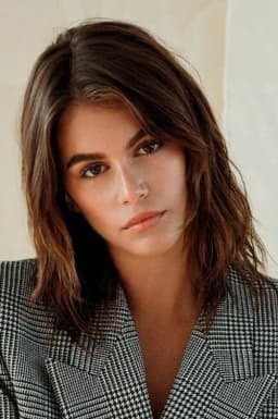 Kaia Gerber headshot