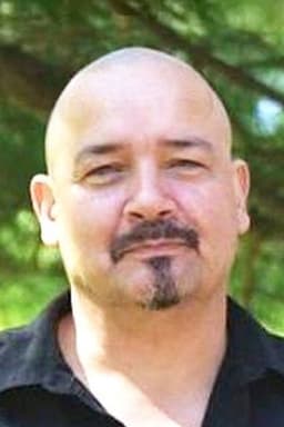 Lawrence Bayne headshot