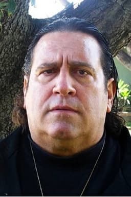 Tony Longo headshot