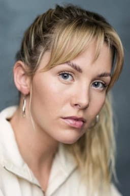 Lauren Staerck headshot