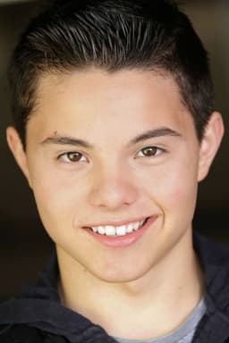 Zach Callison headshot
