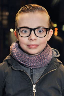 Lewin Lloyd headshot