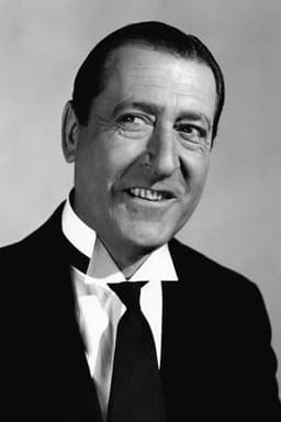 Arthur Treacher headshot