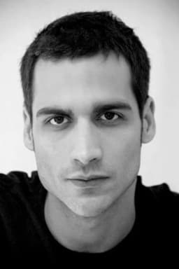 Raúl Prieto headshot
