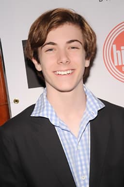Henry Hodges headshot