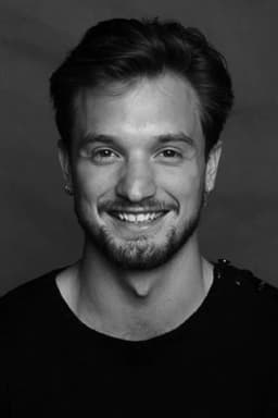 Àlex Batllori headshot