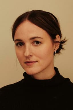 Renate Reinsve headshot