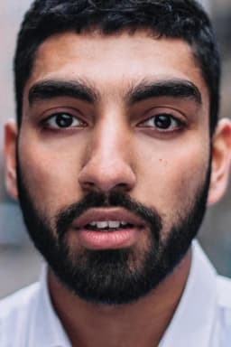 Mawaan Rizwan headshot