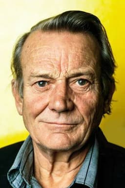 Denholm Elliott headshot