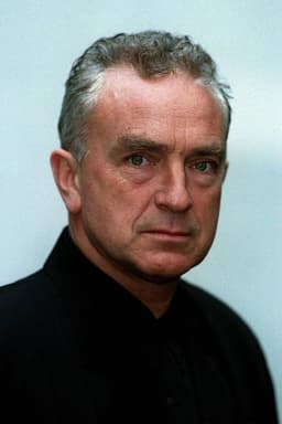 Paul Freeman headshot