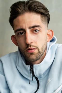 Hélder Fernandes headshot