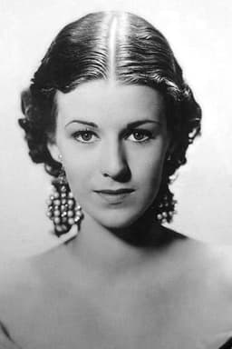Elizabeth Young headshot