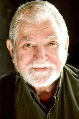 Alex Bruhanski headshot