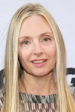 Hope Davis headshot