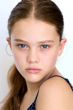Aniela Zeig headshot