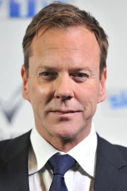 Kiefer Sutherland headshot