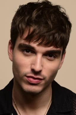 Corey Mylchreest headshot