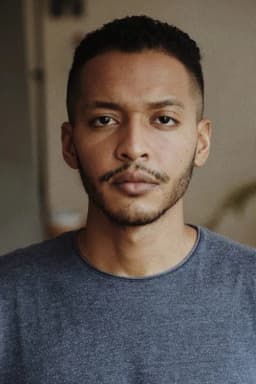 Esteban Caicedo headshot