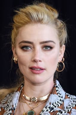 Amber Heard headshot