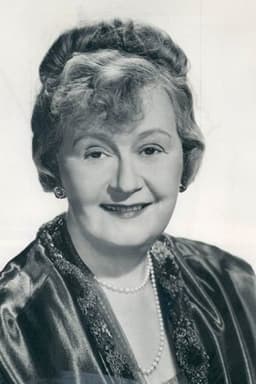 Lucile Watson headshot