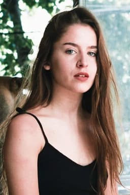 Antonia Bengoechea headshot