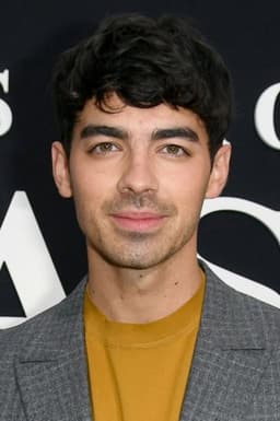 Joe Jonas headshot