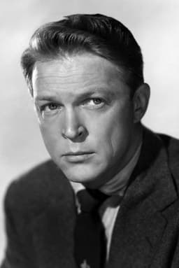 Alex Nicol headshot