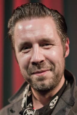 Paddy Considine headshot