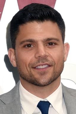 Jerry Ferrara headshot