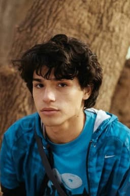 Walter Pez headshot