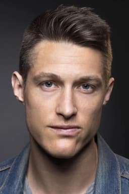 Darrell Snedeger headshot