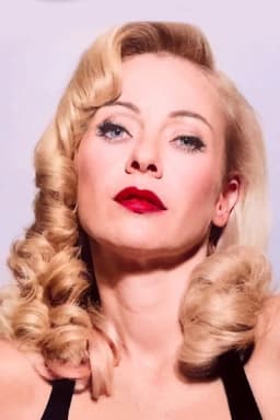 Inés Estévez headshot