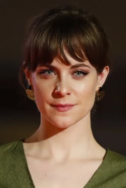 Alba Ribas headshot