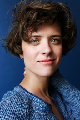 Liv Lisa Fries headshot