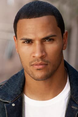 Andre Hall headshot